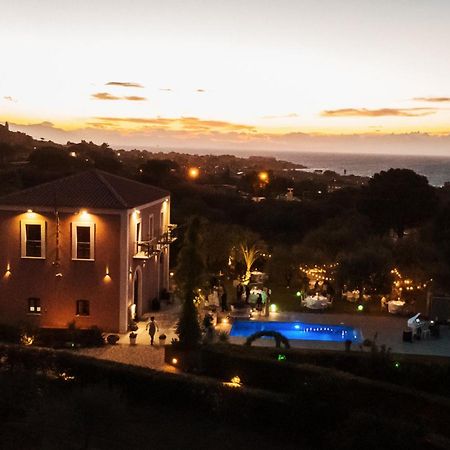 Il Dono Di Atena Cefalu Luaran gambar